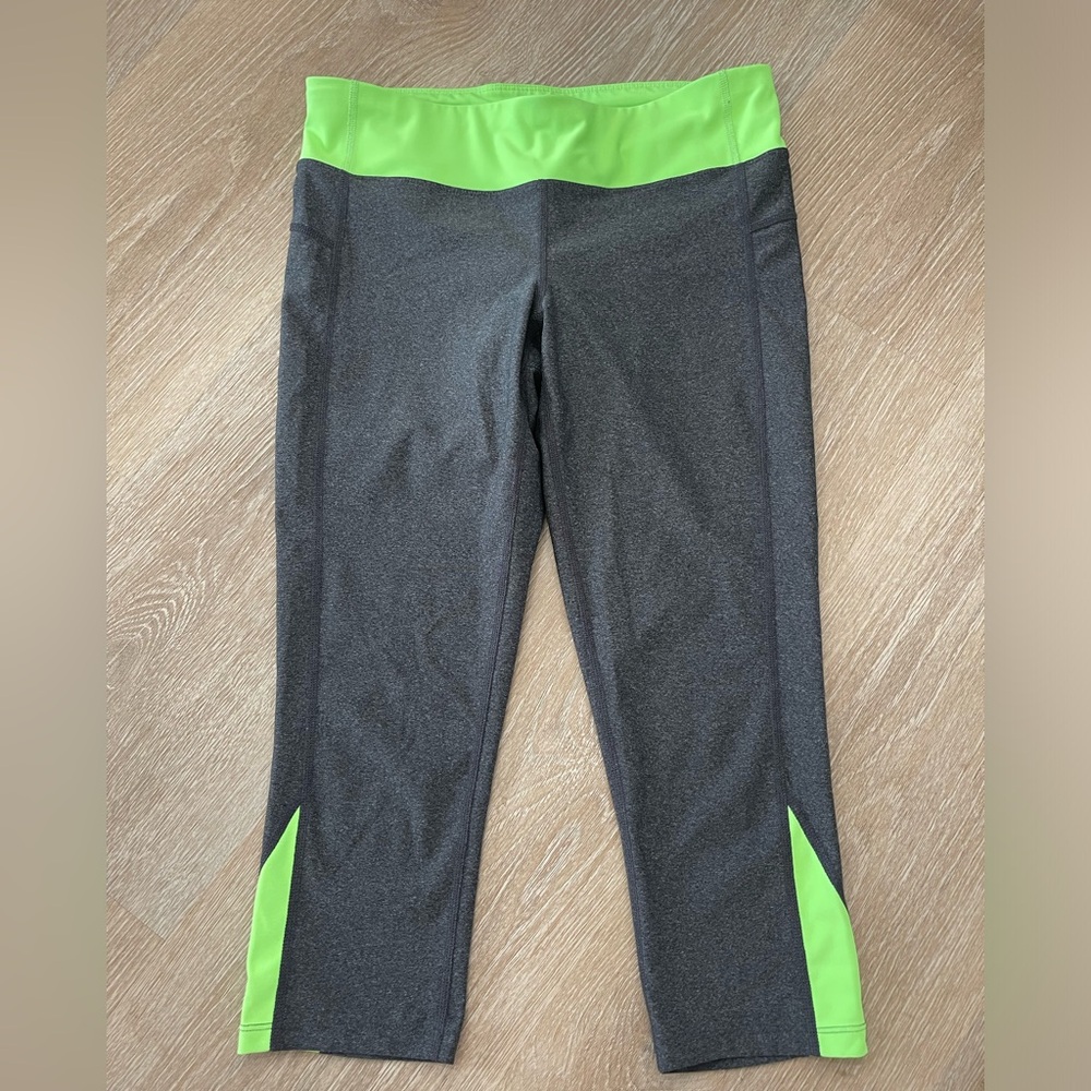 Cropped workout legging